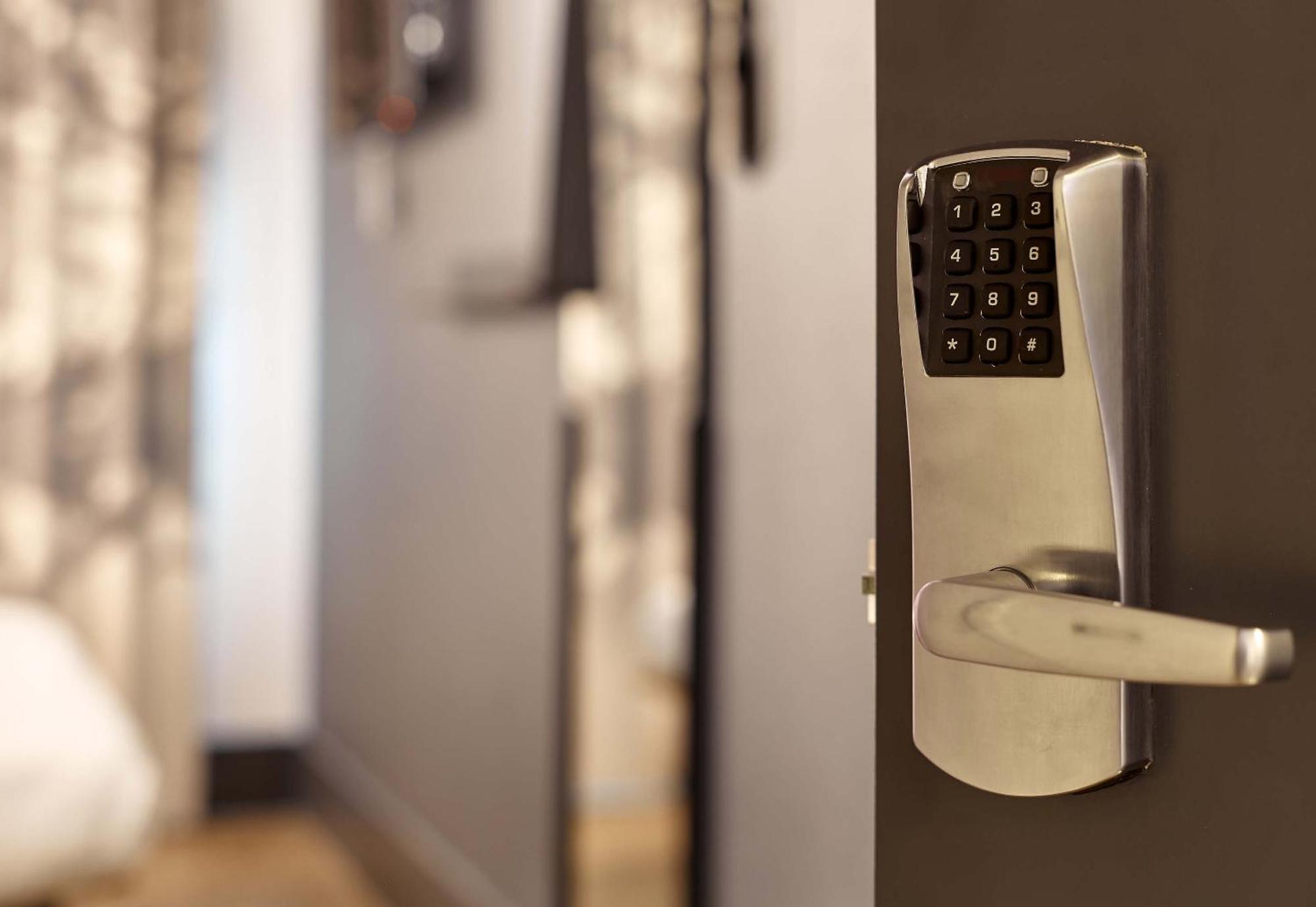 Tinqueux Hotel 3*