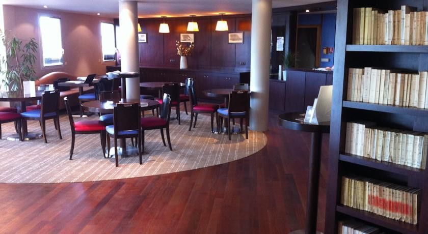 Tinqueux Hotel Reims