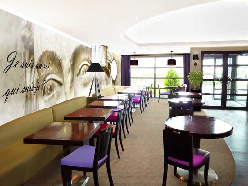 Hotel Tinqueux 3*