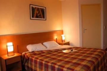 Tinqueux Hotel 3*